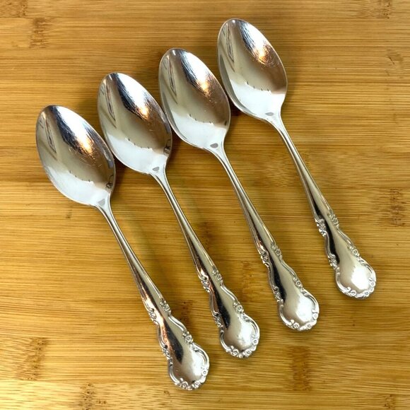 Reed & Barton Dickenson 4 Oval Soup Spoons 18-8 Stainless Steel Glossy Flatware - Picture 1 of 6